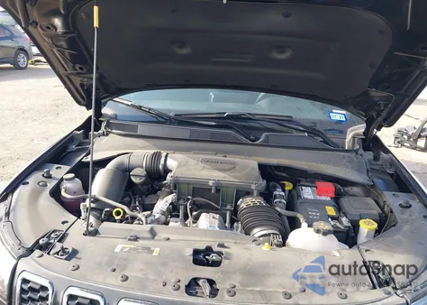 2025 Jeep Compass Latitude 4X4 z USA, uszkodzony, nr VIN 3C4NJDBN5ST575834